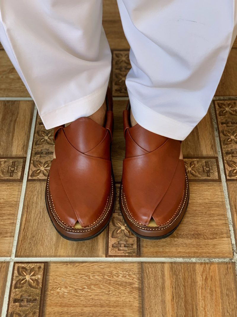 Musakan Peshawari Chappal (Burgundy)